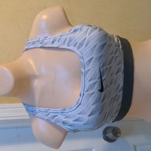 NIKE Dri-Fit Sports Bra - S